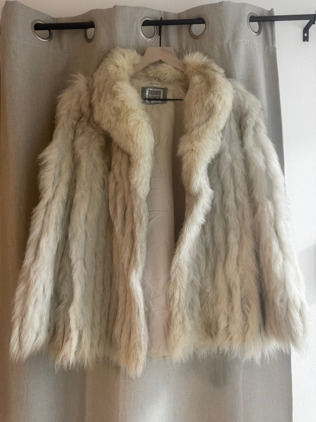 Luxurious Genuine Blue Saga Fox Fur Coat