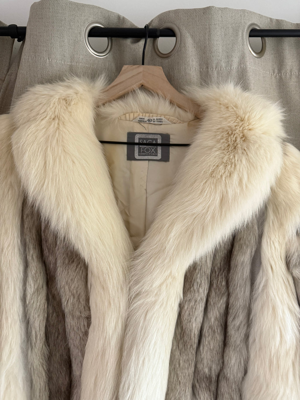 Luxurious Genuine Vintage Saga Fox Blue Fox and Shadow Fox Fur Coat