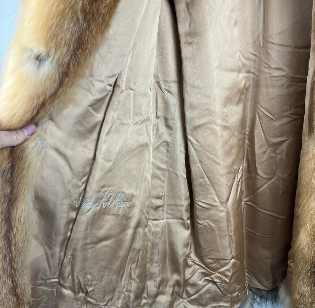 Luxurious Genuine Vintage Red Fox Fur Coat